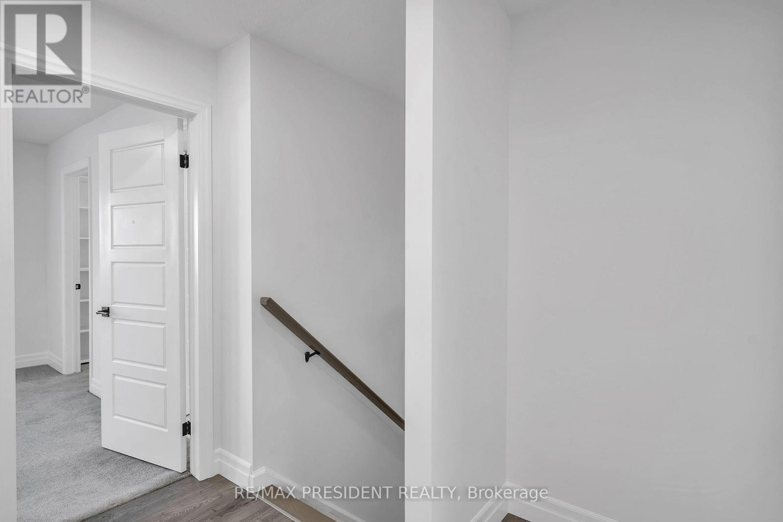 133 Marconi Court, London East, ON - Indoor Photo Showing Other Room