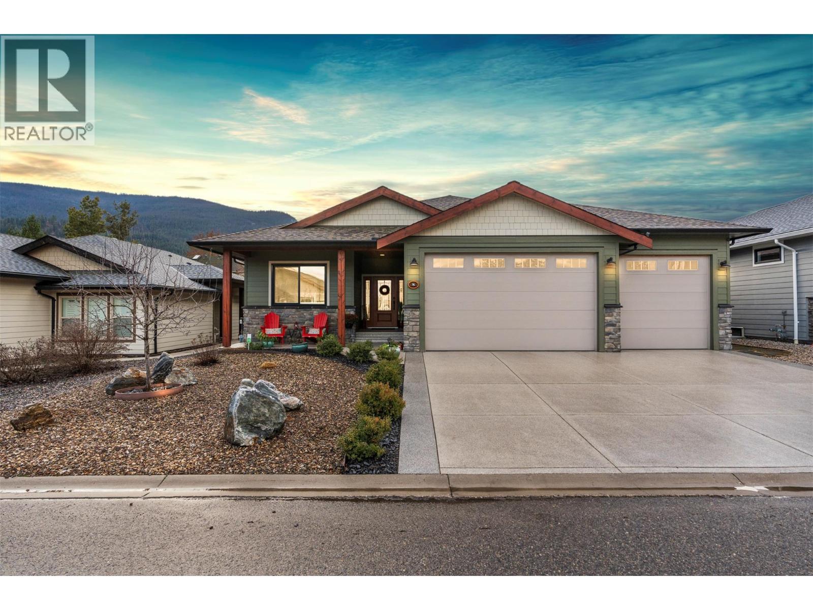 2444 York Avenue Unit# 8, Armstrong, BC - Outdoor