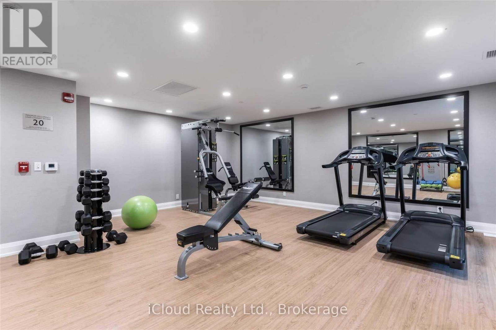 633 - 128 Grovewood Common, Oakville, ON - Indoor Photo Showing Gym Room