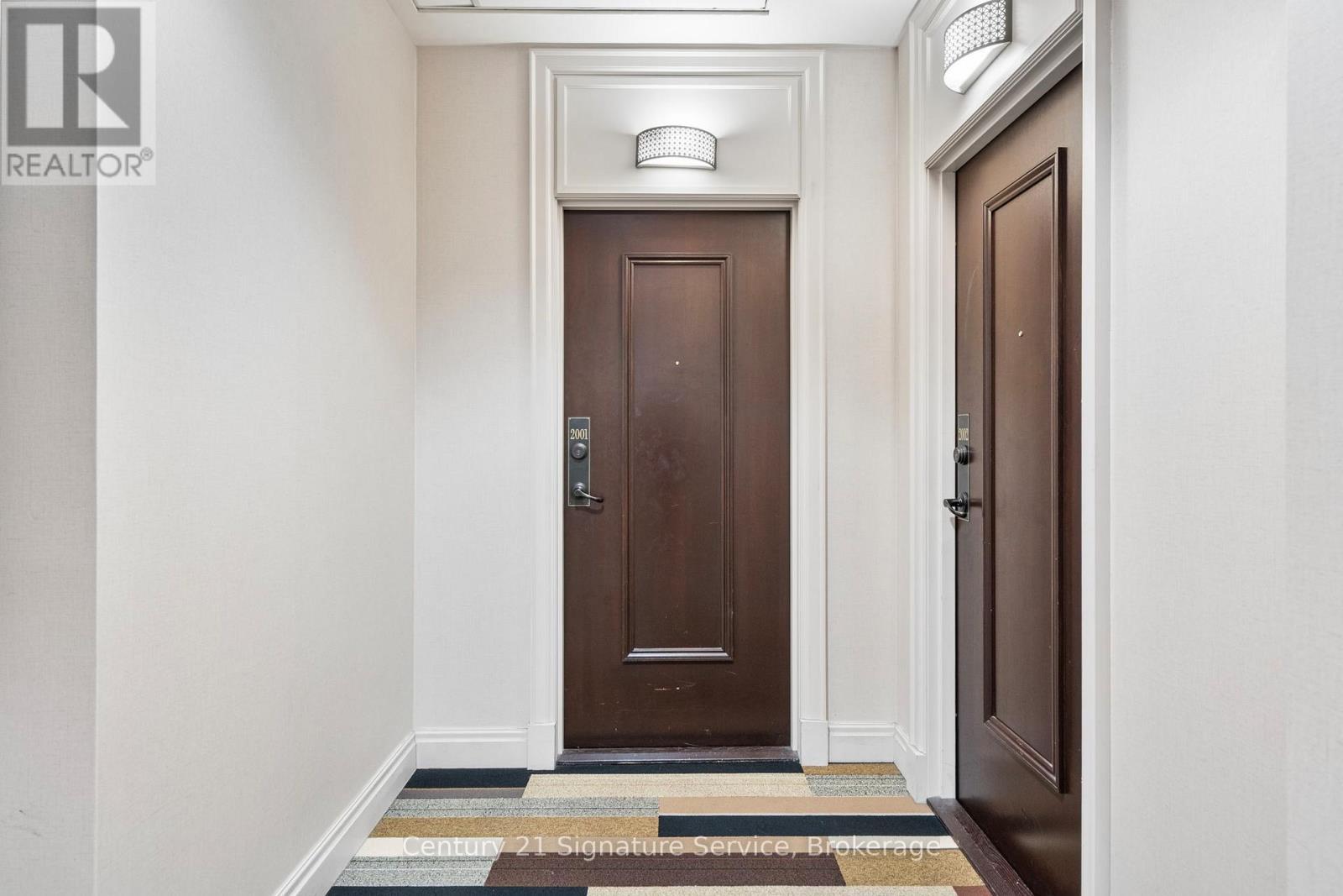 2001 - 385 Prince Of Wales Drive, Mississauga, ON - Photo Showing Other Room