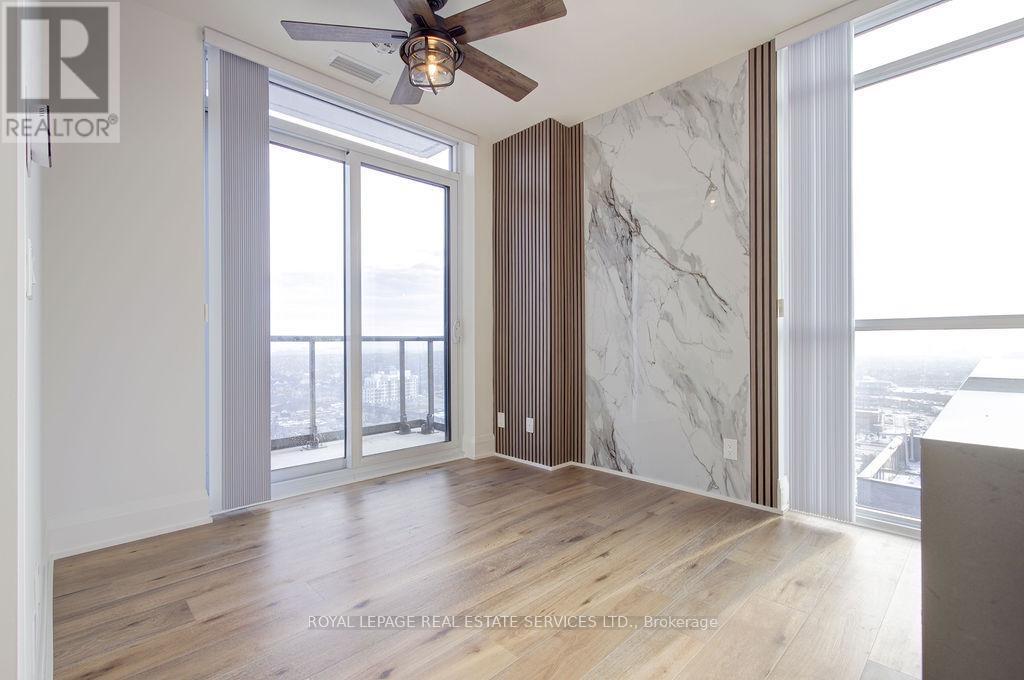 2009 - 3079 Trafalgar Road, Oakville, ON - Indoor Photo Showing Other Room