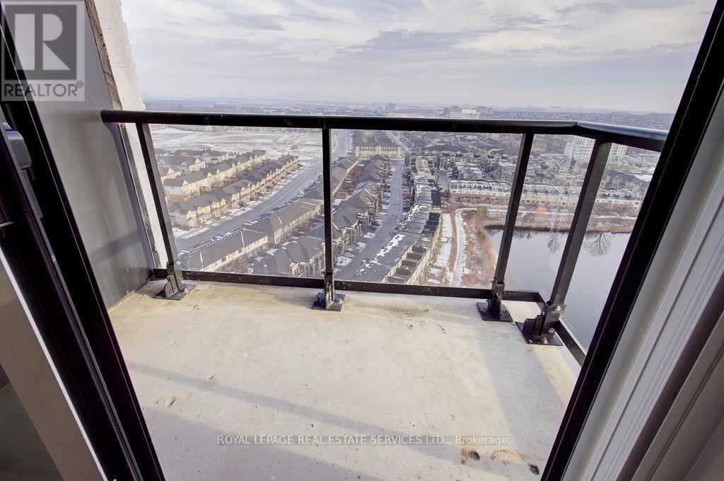 2009 - 3079 Trafalgar Road, Oakville, ON - Outdoor With Balcony With View