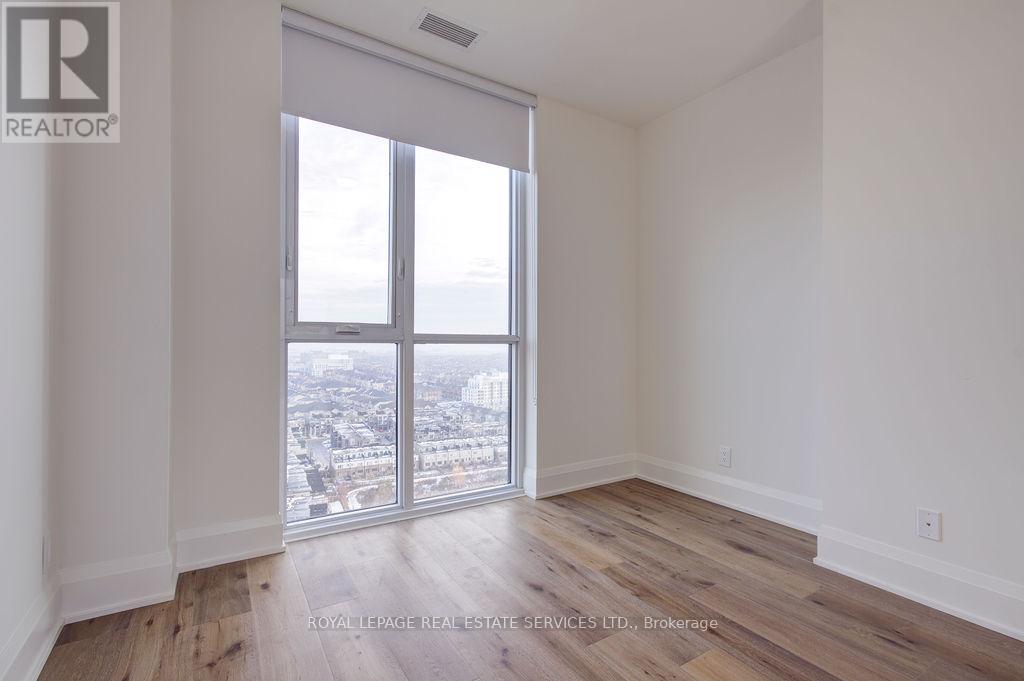 2009 - 3079 Trafalgar Road, Oakville, ON - Indoor Photo Showing Other Room