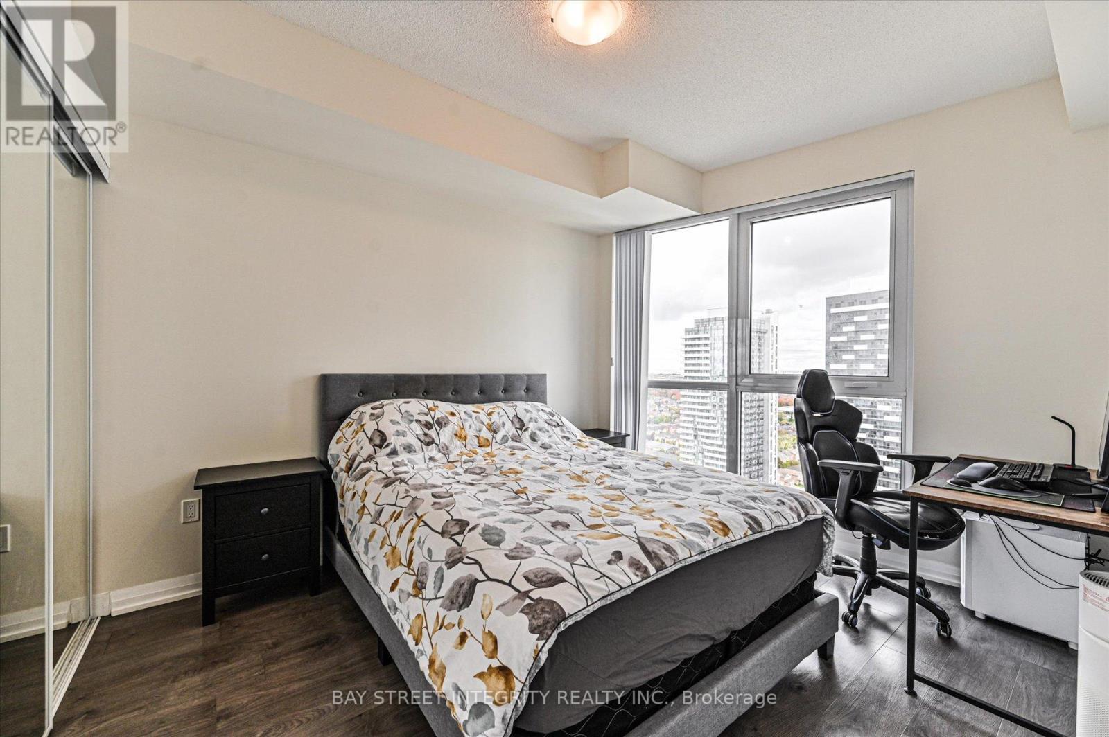 2719 - 35 Watergarden Drive, Mississauga, ON - Indoor Photo Showing Bedroom