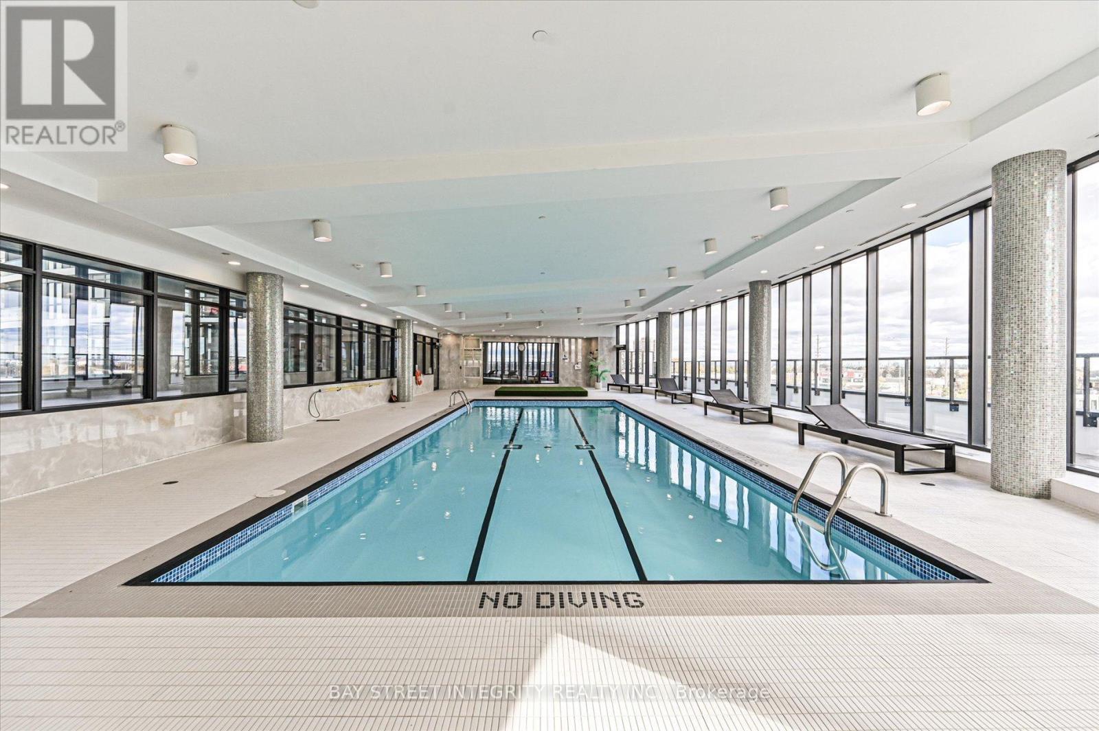 2719 - 35 Watergarden Drive, Mississauga, ON - Indoor Photo Showing Other Room With In Ground Pool