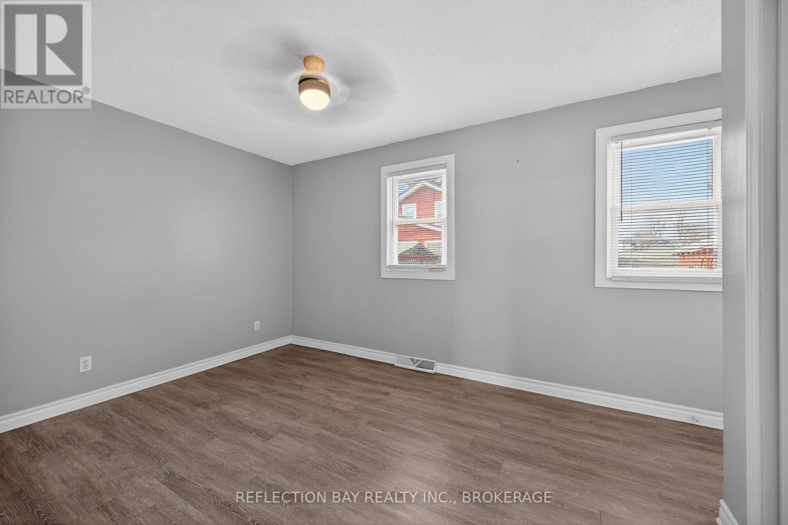 2nd Bedroom on Main level - 3794 Mathewson Avenue, Fort Erie (Crystal Beach), ON - Indoor Photo Showing Other Room