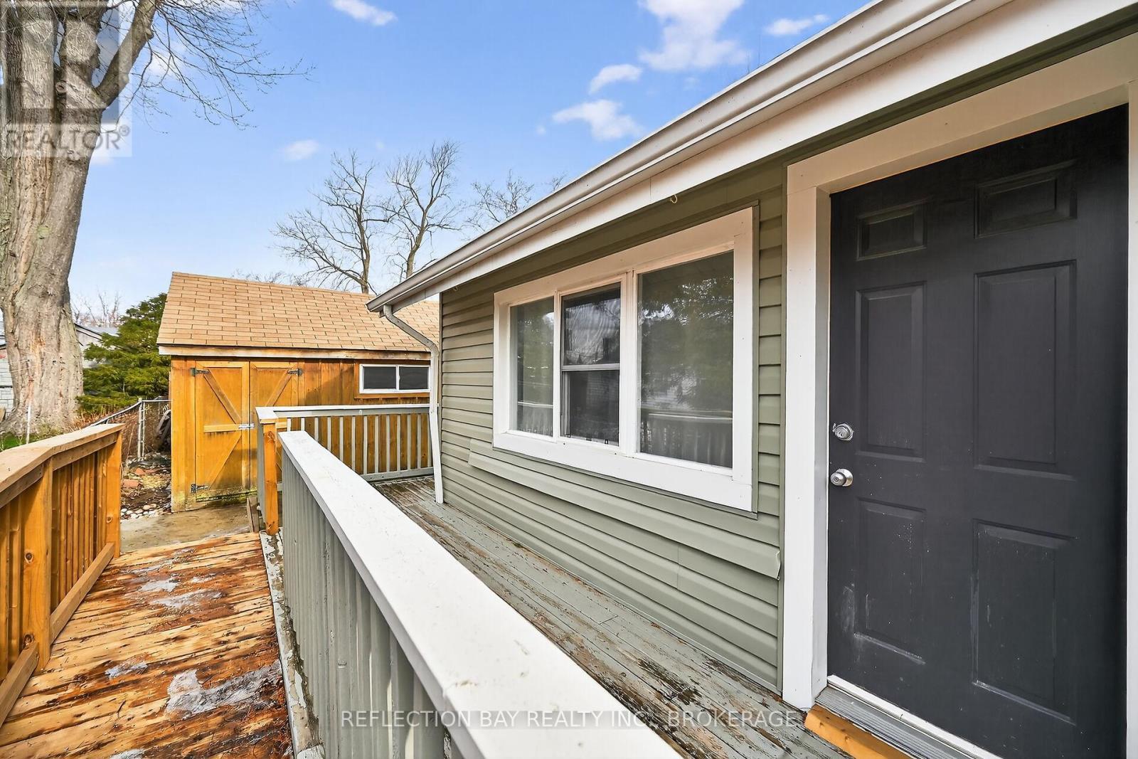 3794 Mathewson Avenue, Fort Erie (Crystal Beach), ON - Outdoor With Deck Patio Veranda With Exterior