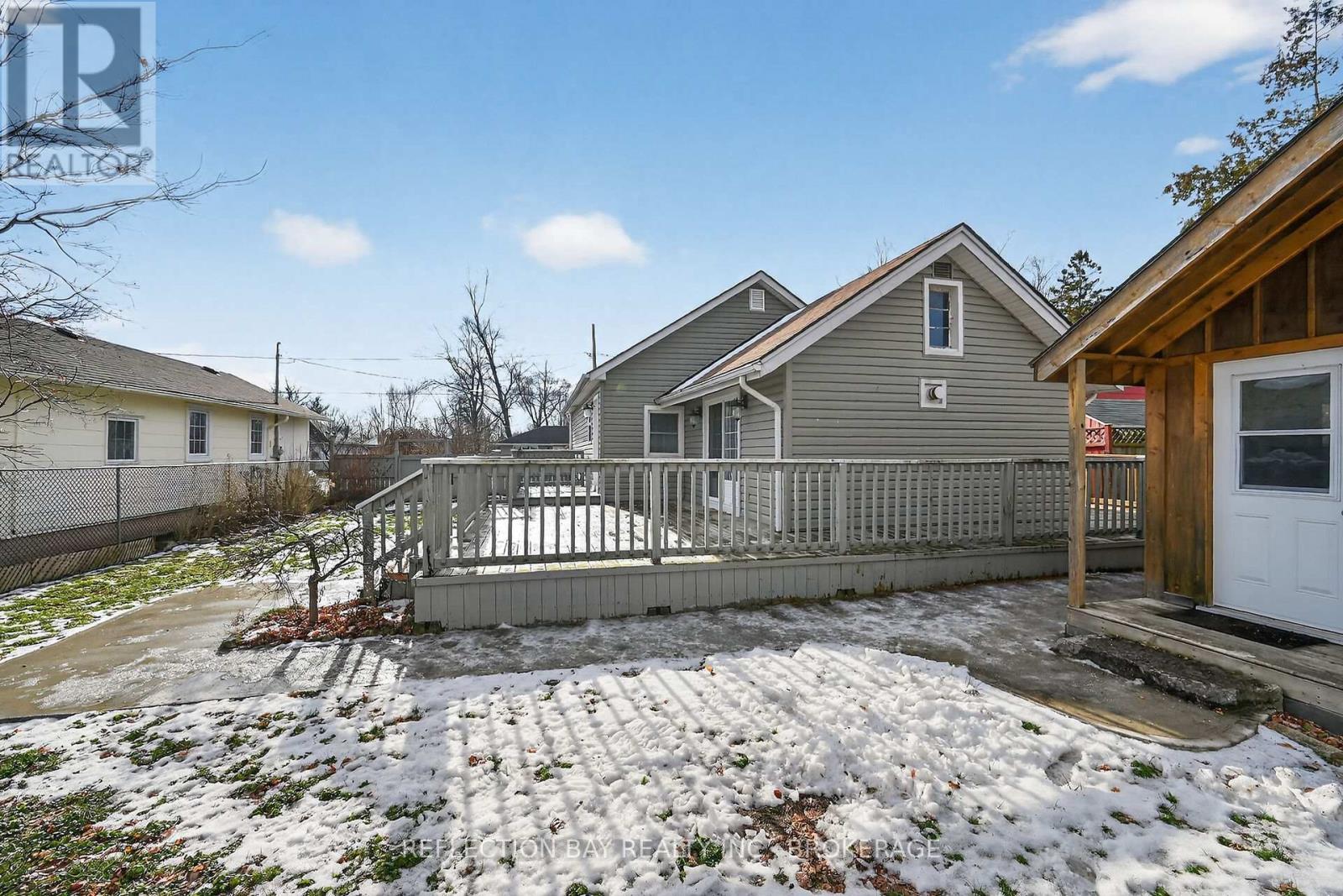 3794 Mathewson Avenue, Fort Erie (Crystal Beach), ON - Outdoor With Deck Patio Veranda