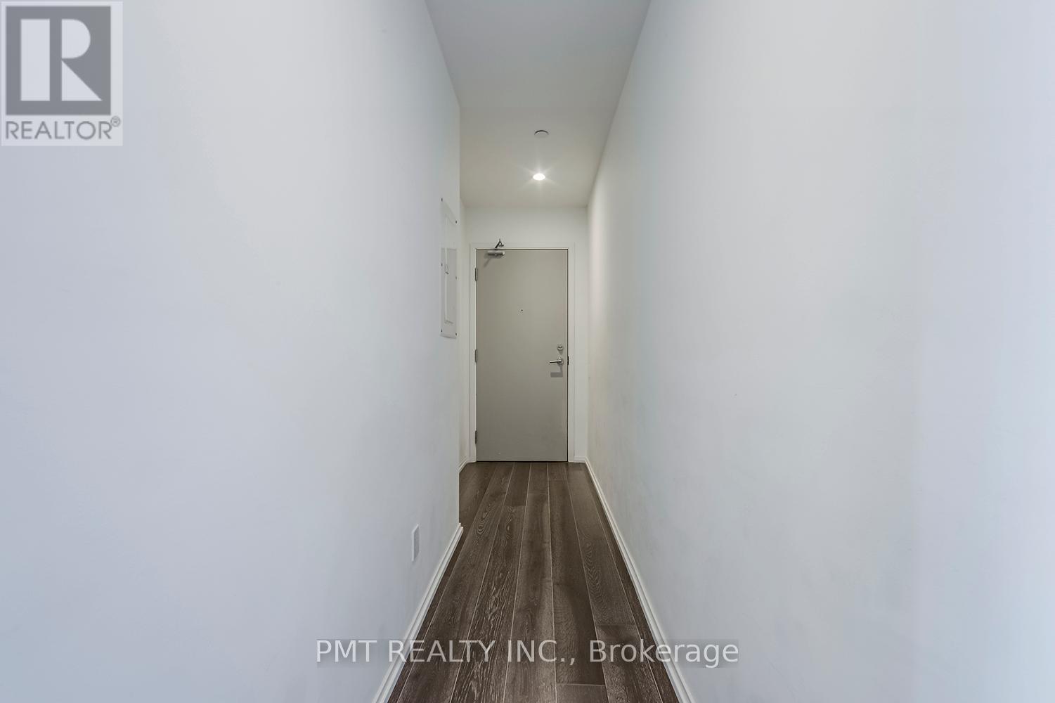 2001 - 68 Shuter Street, Toronto, ON - Indoor Photo Showing Other Room