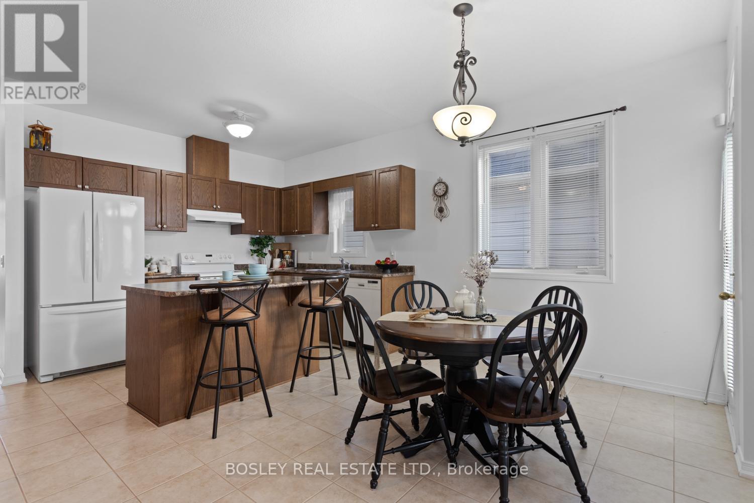 673 Prince Of Wales Drive, Cobourg, ON - Indoor