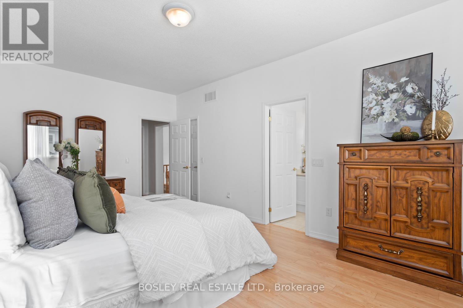 673 Prince Of Wales Drive, Cobourg, ON - Indoor Photo Showing Bedroom