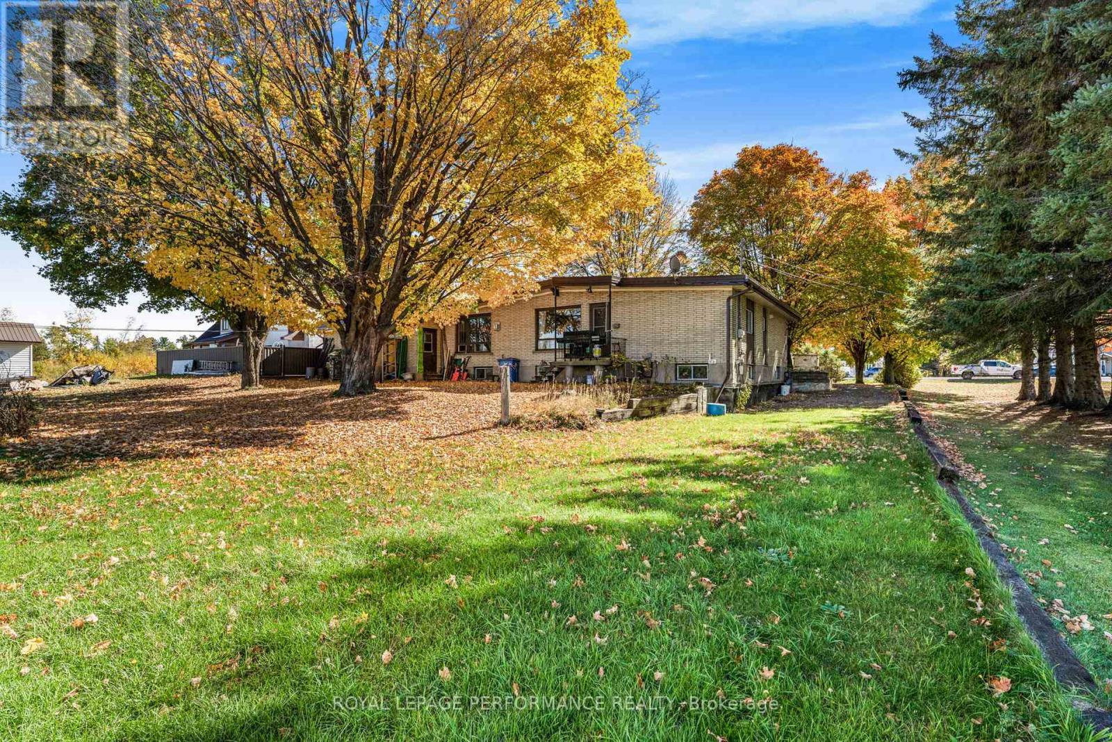 4866 County Road 17 Road, Alfred And Plantagenet, ON - Outdoor