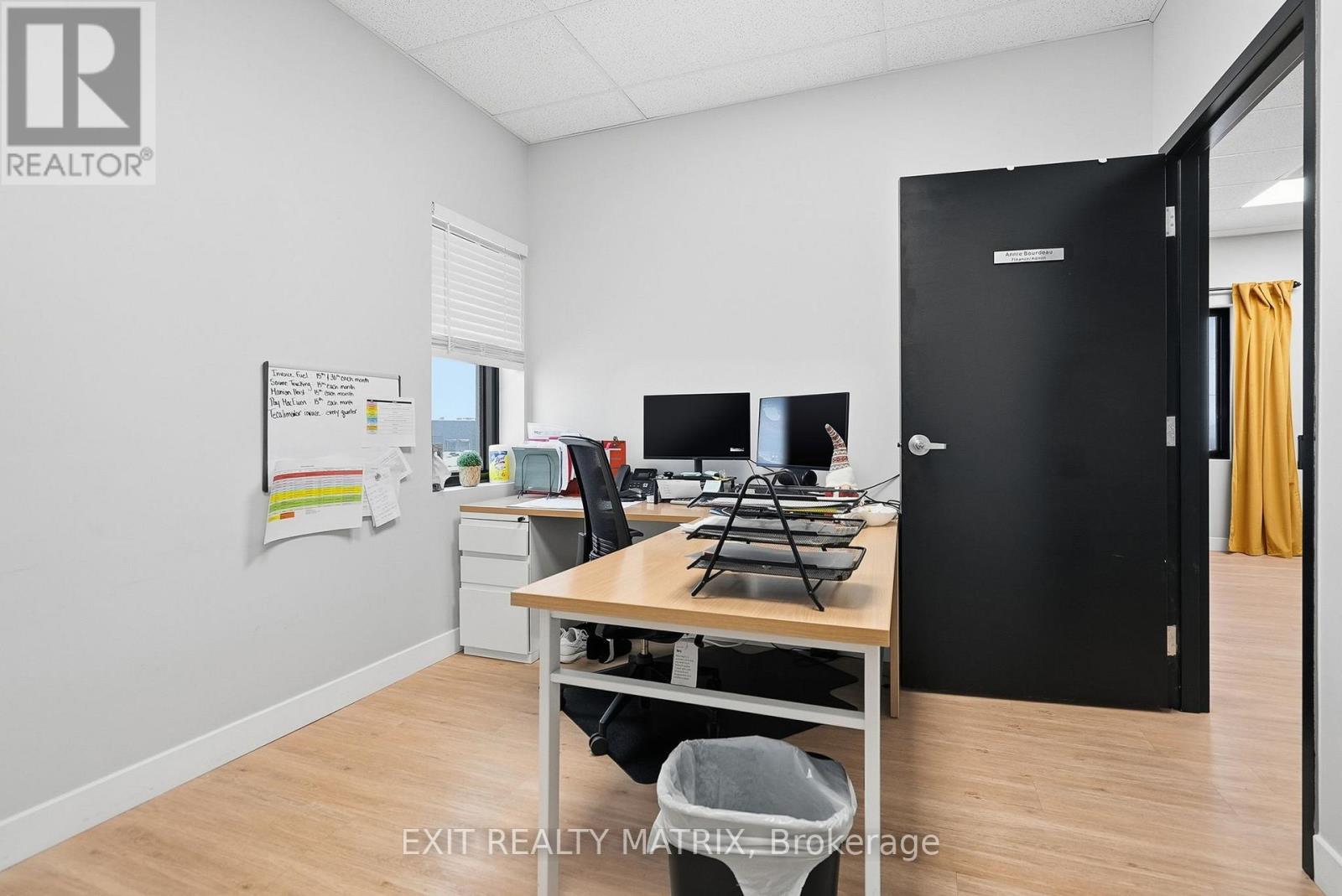 224 Robot Street, Russell, ON