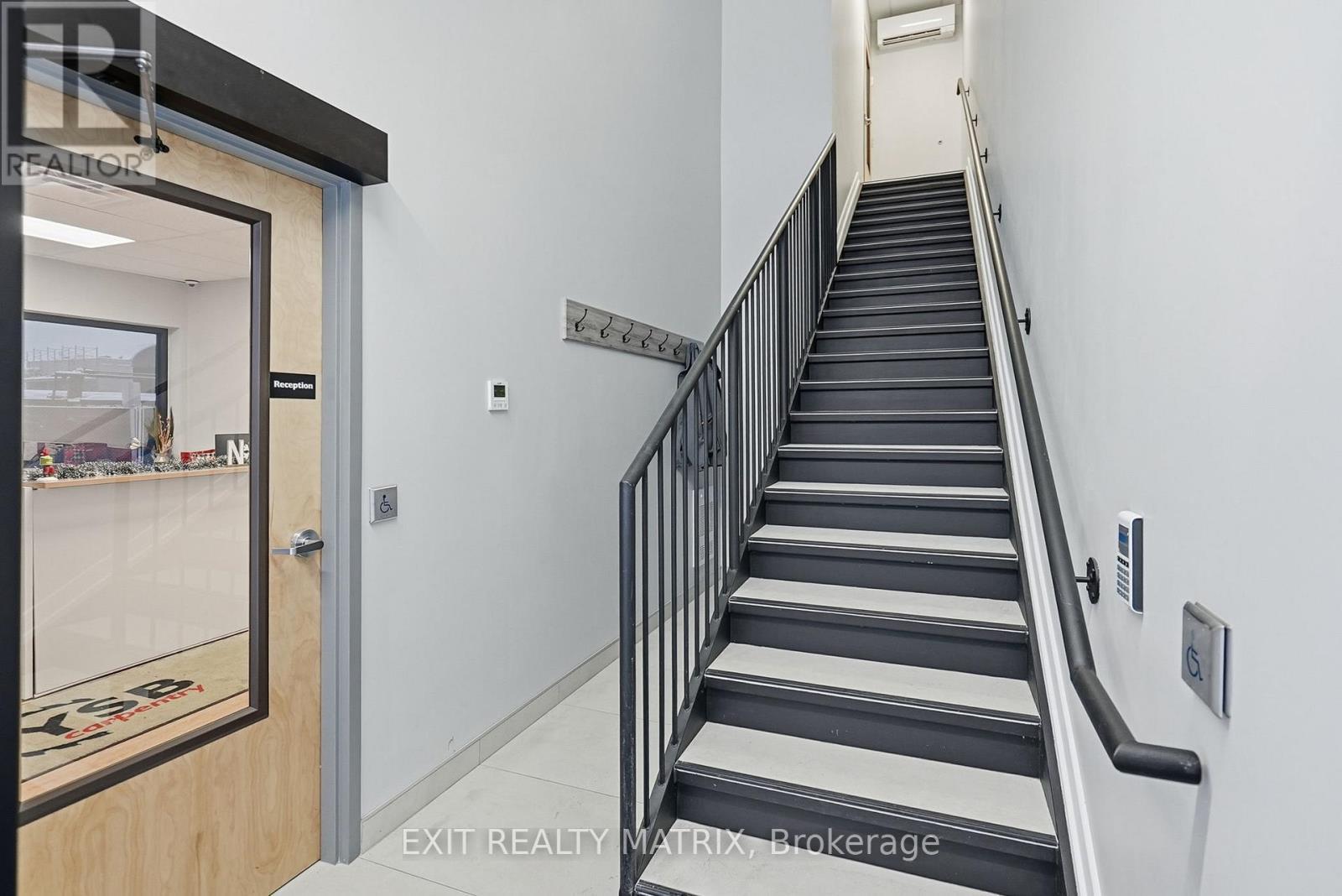 224 Robot Street, Russell, ON