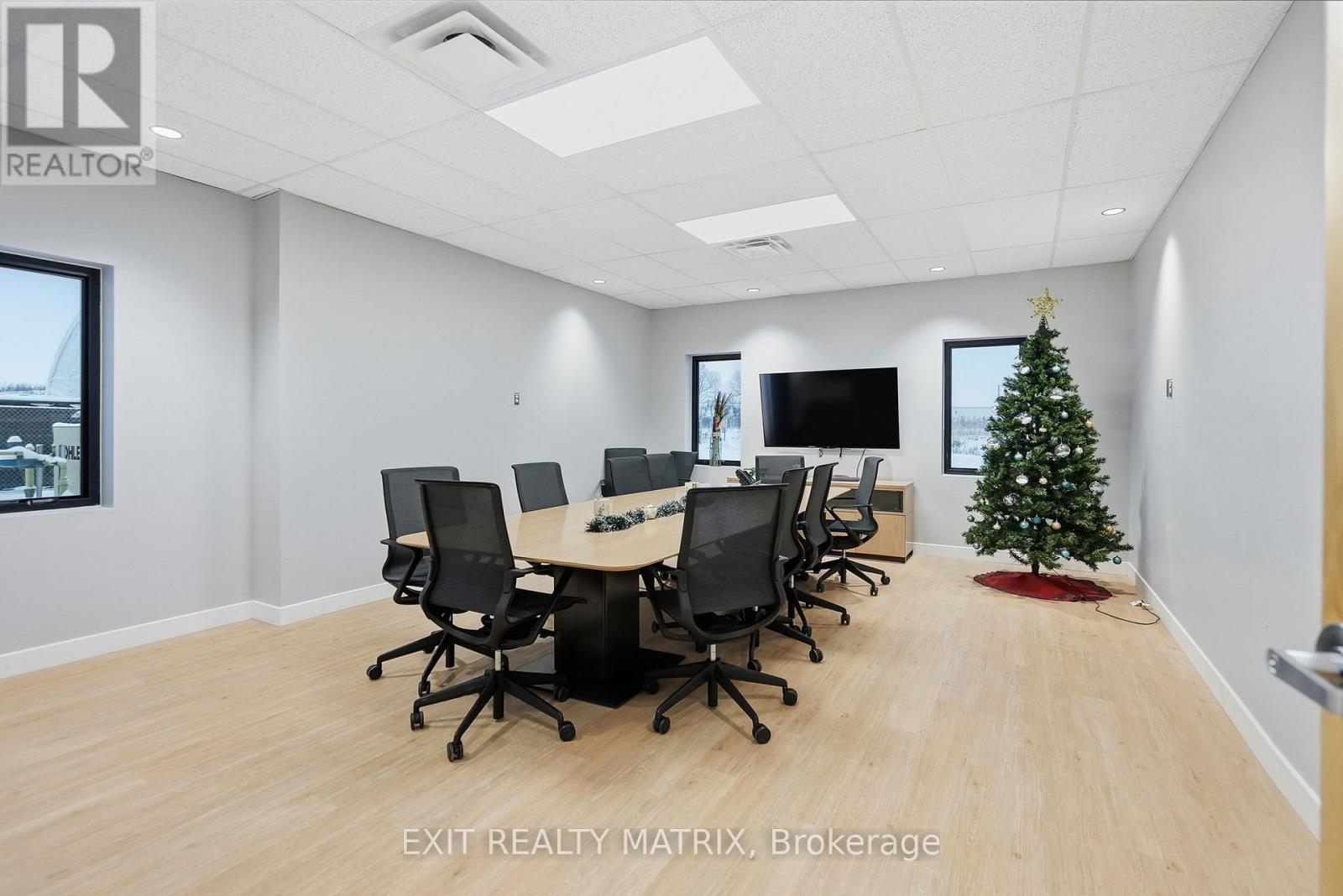 224 Robot Street, Russell, ON