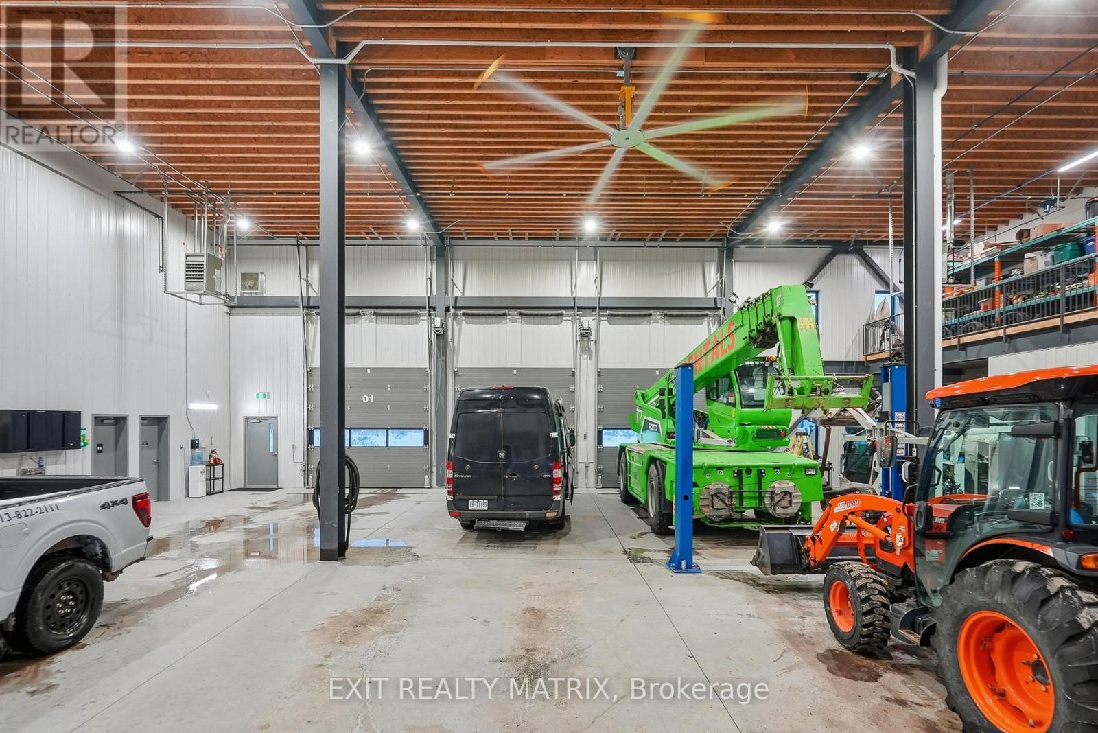 224 Robot Street, Russell, ON