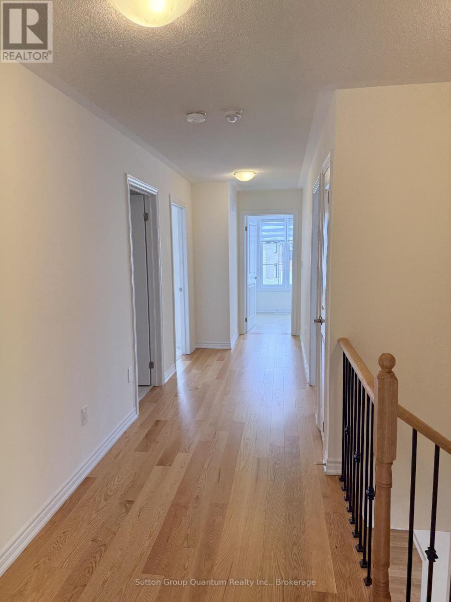 174 Rosanne Circle, Wasaga Beach, ON - Indoor Photo Showing Other Room