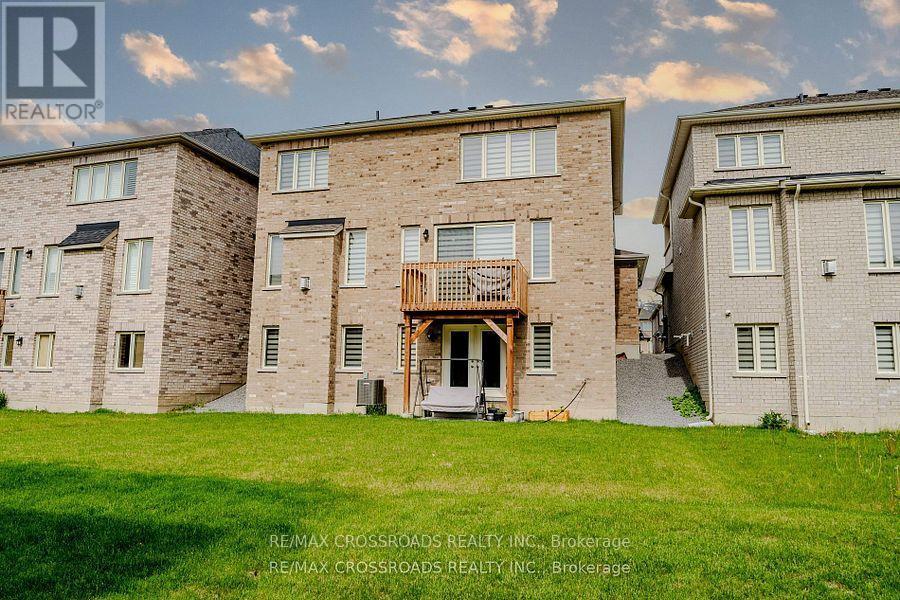 50 Carriage Shop Bend, East Gwillimbury, ON - Outdoor