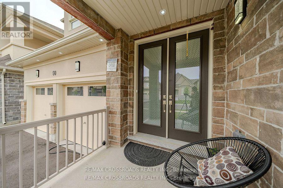 50 Carriage Shop Bend, East Gwillimbury, ON - Outdoor With Exterior