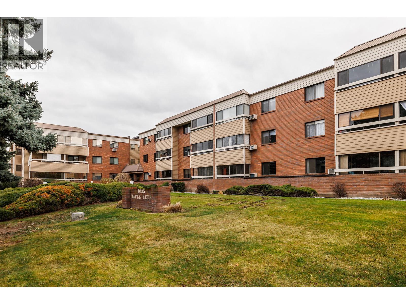 1035 Bernard Avenue Unit# 214 Lot# 29, Kelowna, BC - Outdoor