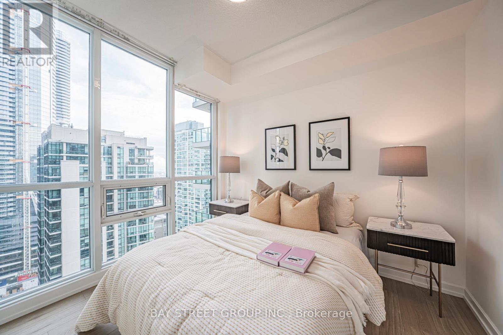 2704 - 33 Bay Street, Toronto, ON - Indoor Photo Showing Bedroom