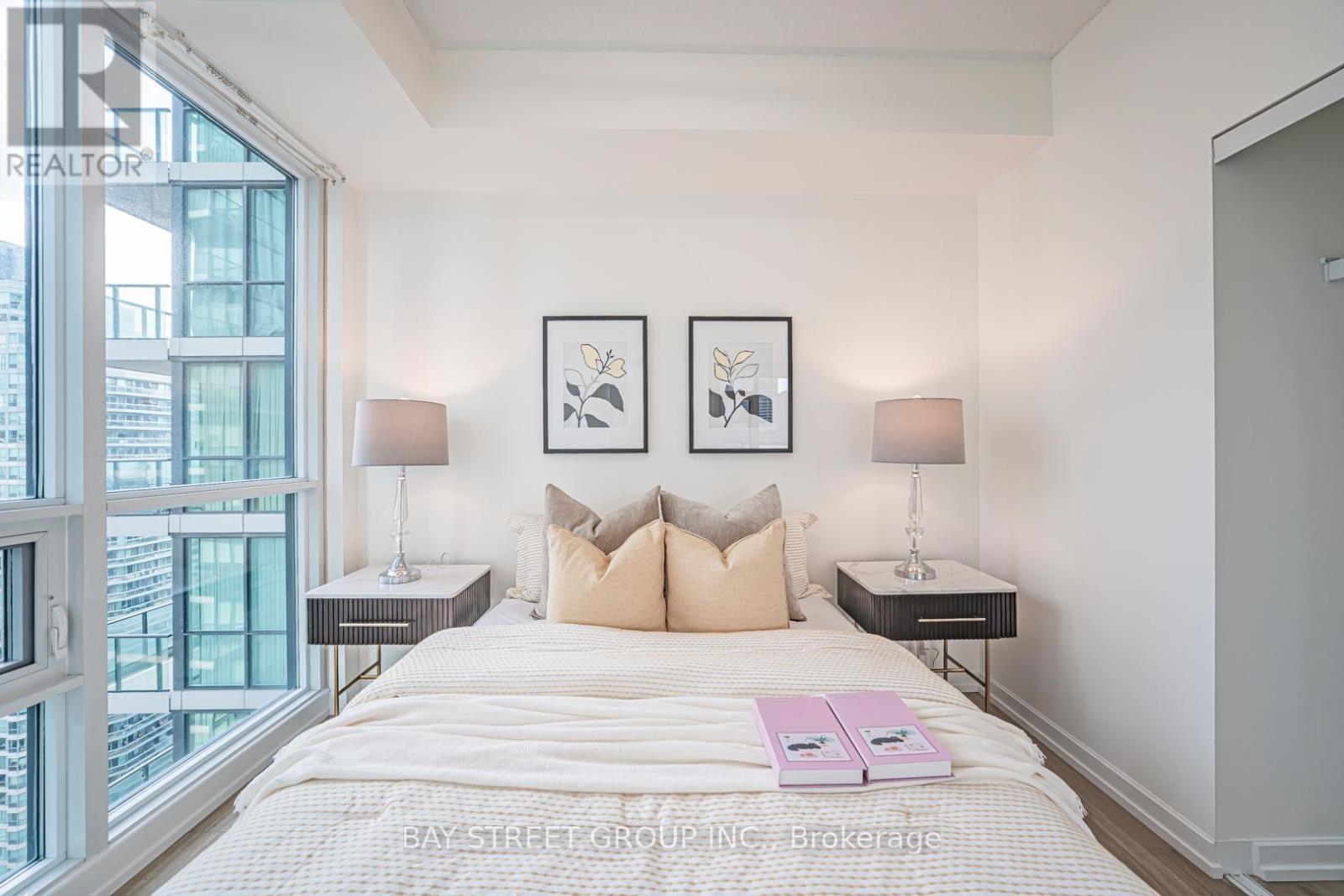 2704 - 33 Bay Street, Toronto, ON - Indoor Photo Showing Bedroom