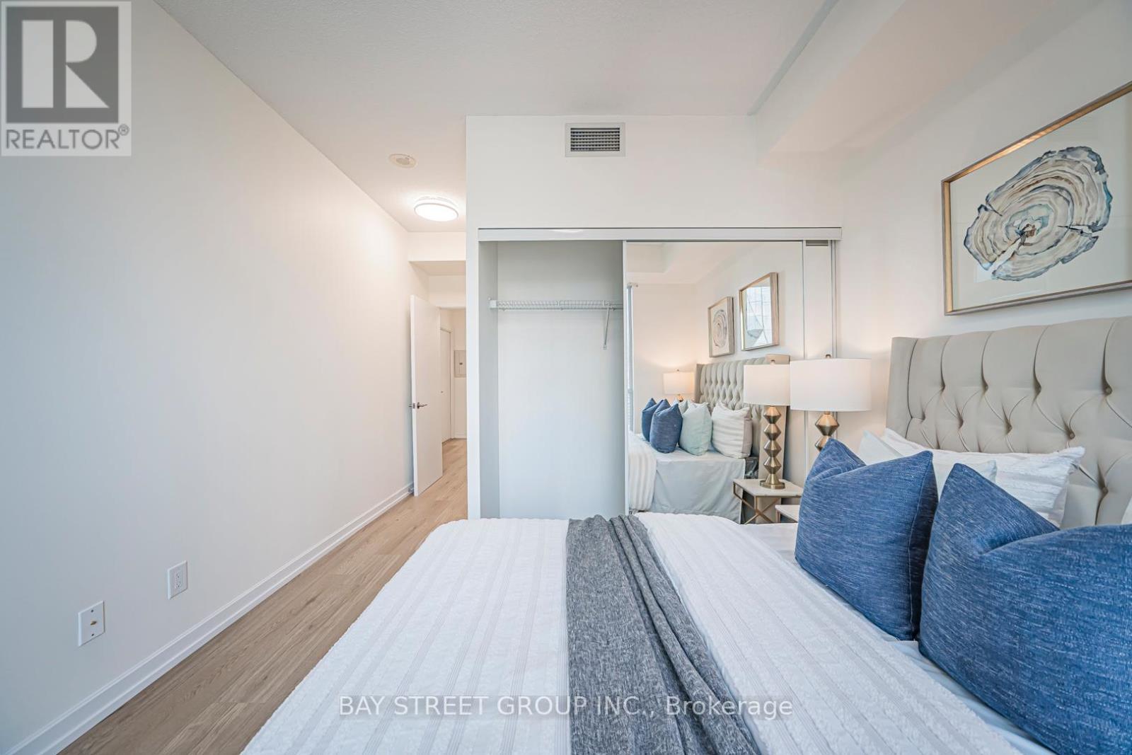 2704 - 33 Bay Street, Toronto, ON - Indoor Photo Showing Bedroom