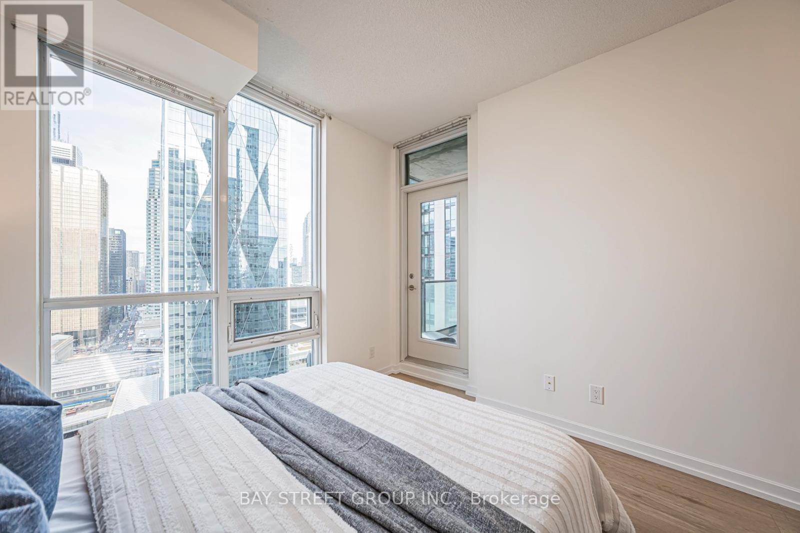 2704 - 33 Bay Street, Toronto, ON - Indoor Photo Showing Bedroom