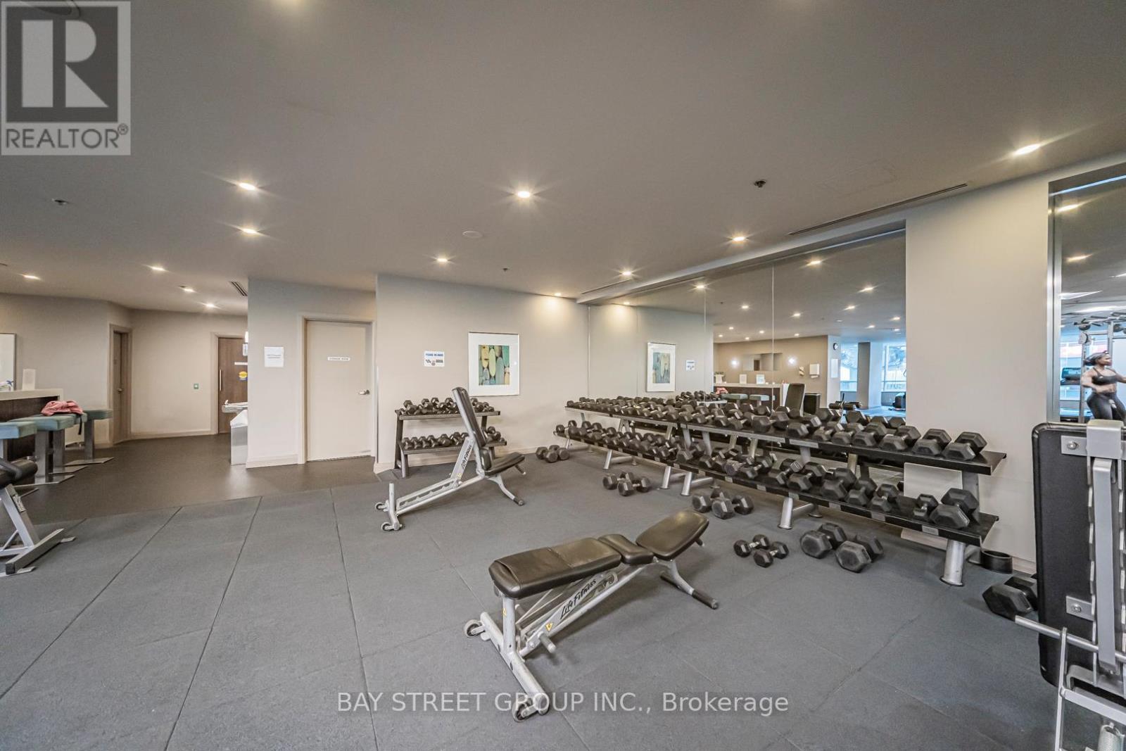2704 - 33 Bay Street, Toronto, ON - Indoor Photo Showing Gym Room