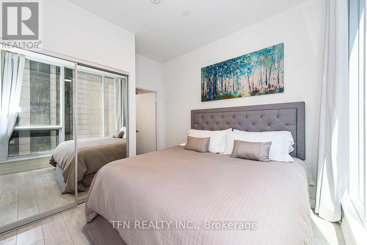 1003 - 15 Mercer Street, Toronto, ON - Indoor Photo Showing Bedroom