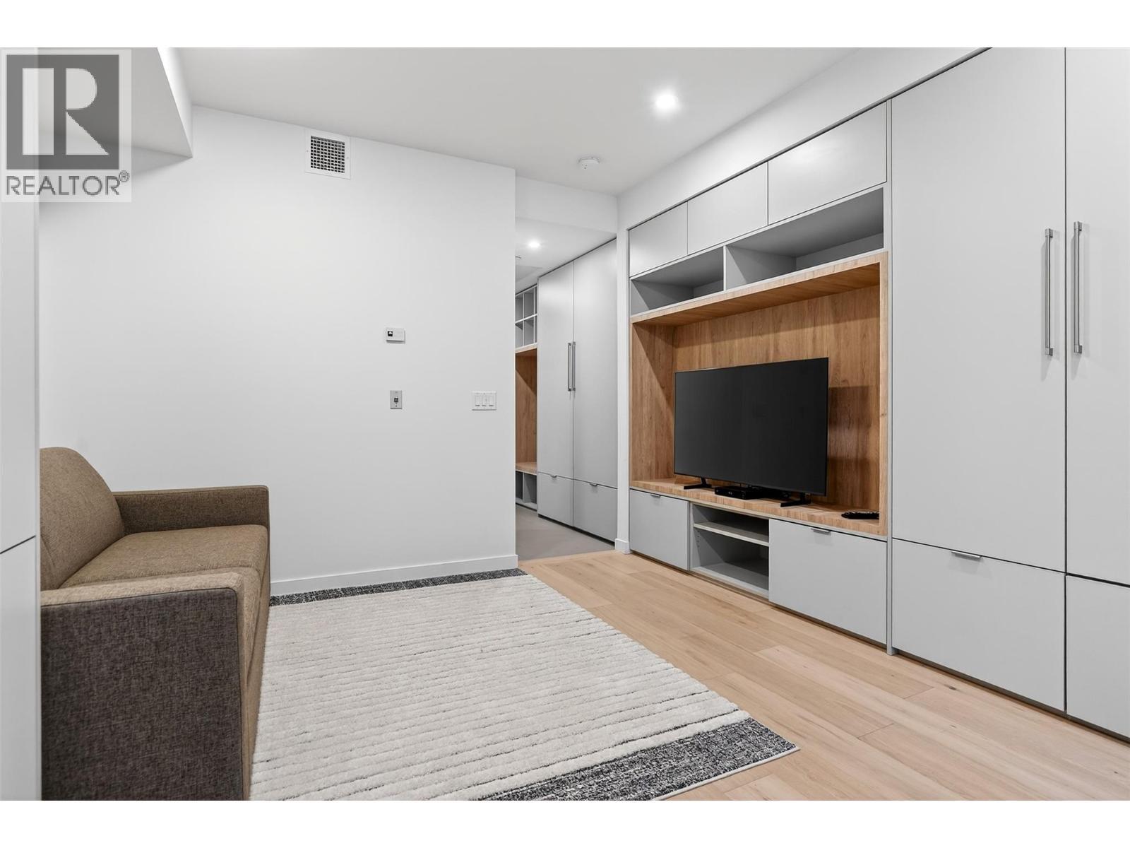 4280 Red Mountain Road Unit# 109, Rossland, BC - Indoor