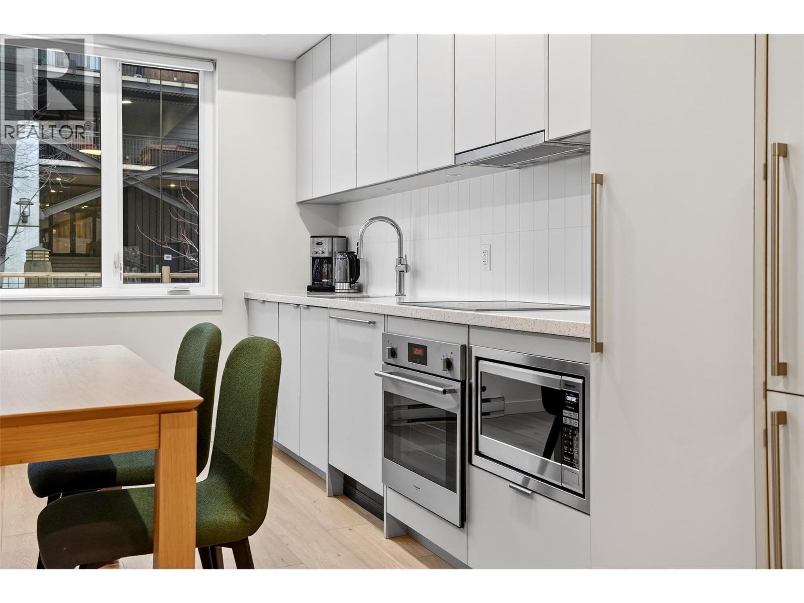 4280 Red Mountain Road Unit# 109, Rossland, BC - Indoor