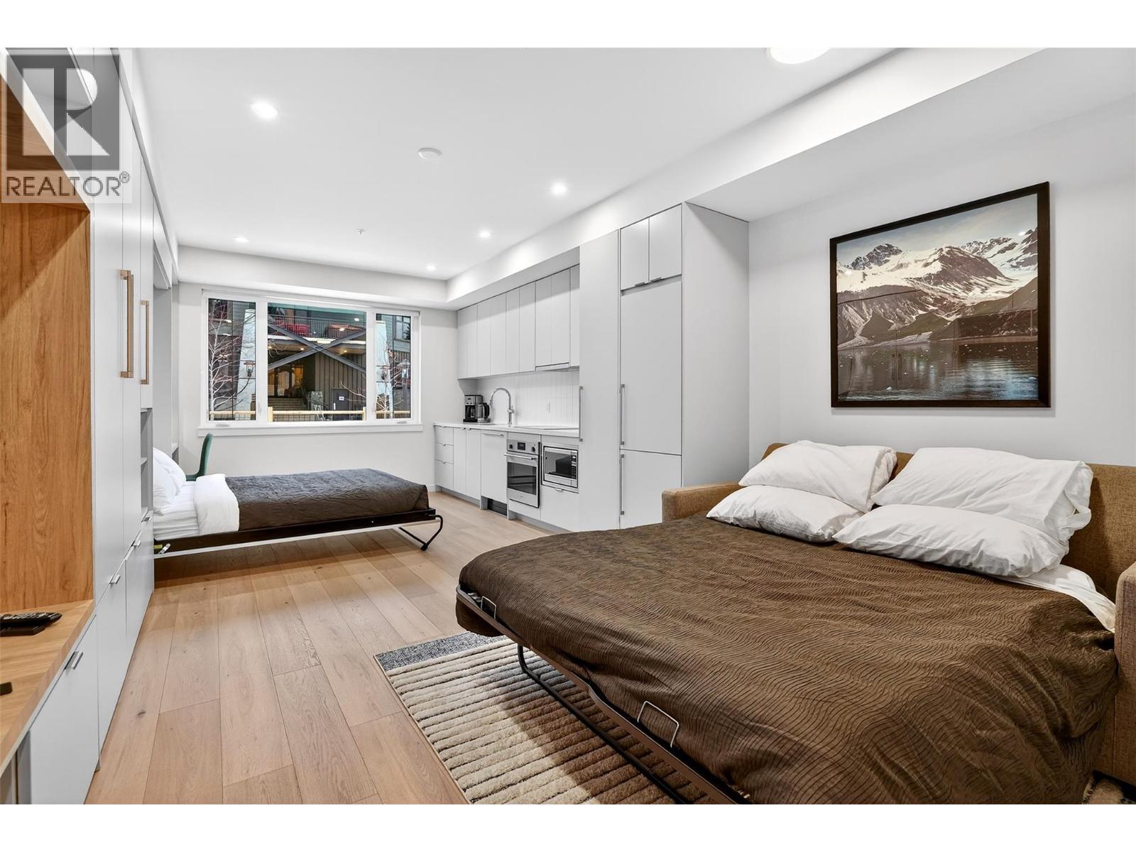 4280 Red Mountain Road Unit# 109, Rossland, BC - Indoor