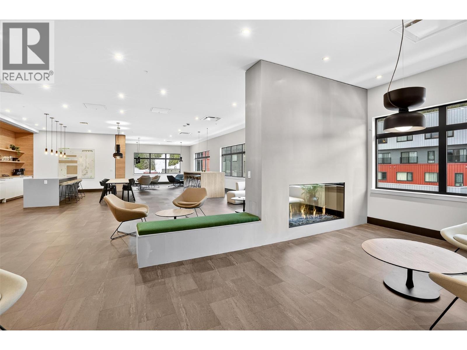 4280 Red Mountain Road Unit# 109, Rossland, BC - Indoor With Fireplace