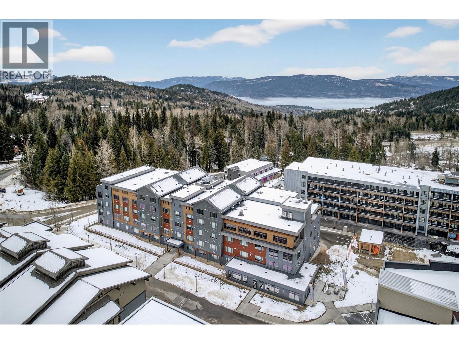 4280 Red Mountain Road Unit# 109, Rossland, BC - Outdoor With View