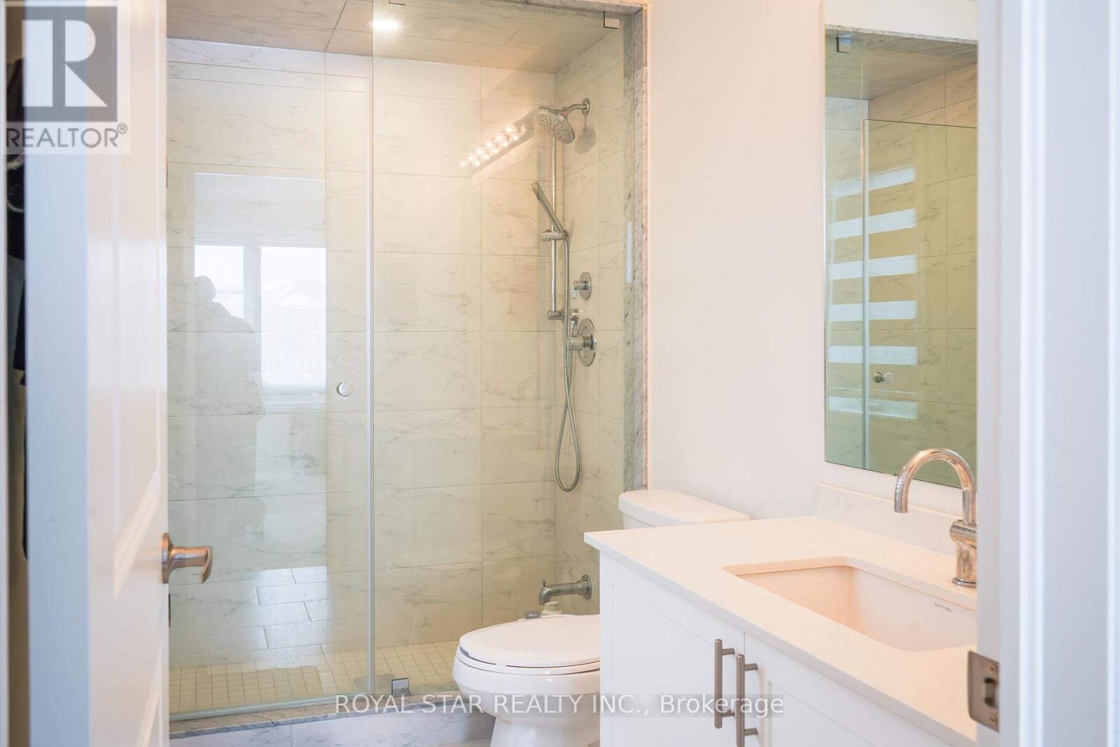 144 Rosanne Circle, Wasaga Beach, ON - Indoor Photo Showing Bathroom
