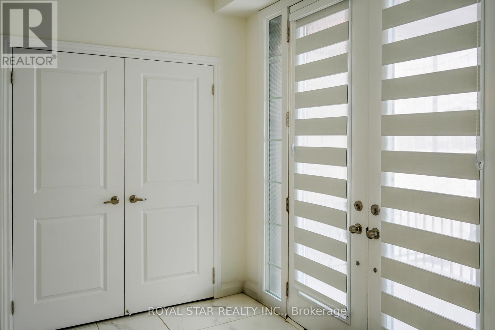 144 Rosanne Circle, Wasaga Beach, ON - Indoor Photo Showing Other Room