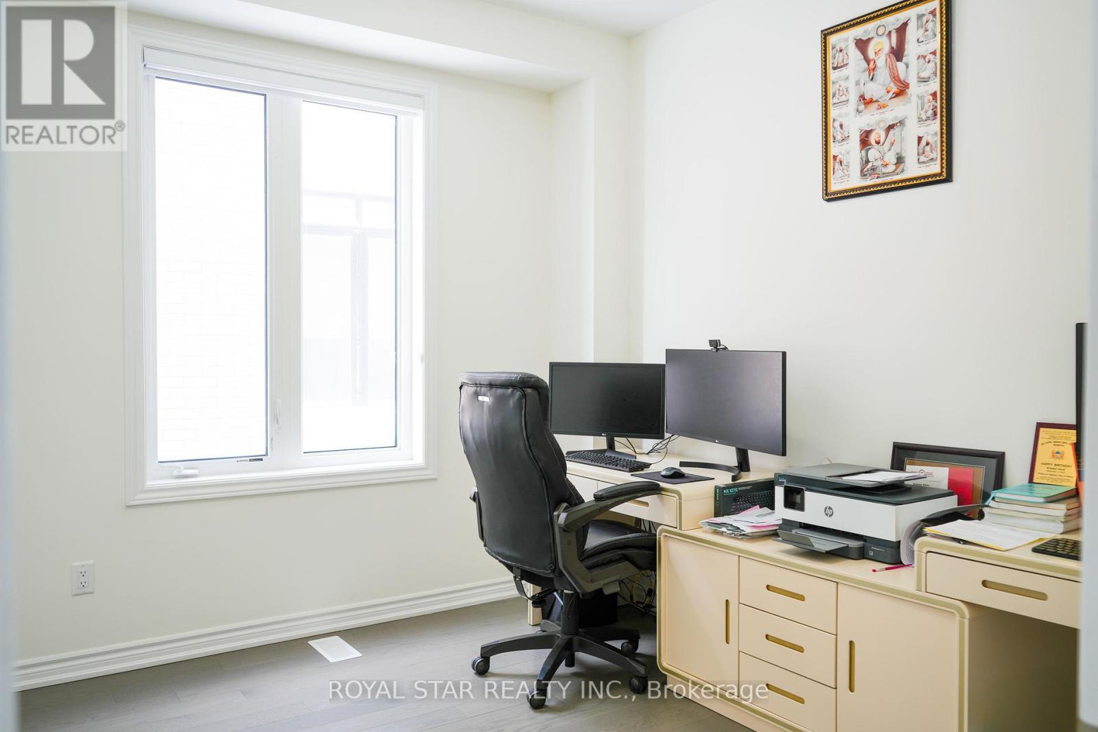 144 Rosanne Circle, Wasaga Beach, ON - Indoor Photo Showing Office