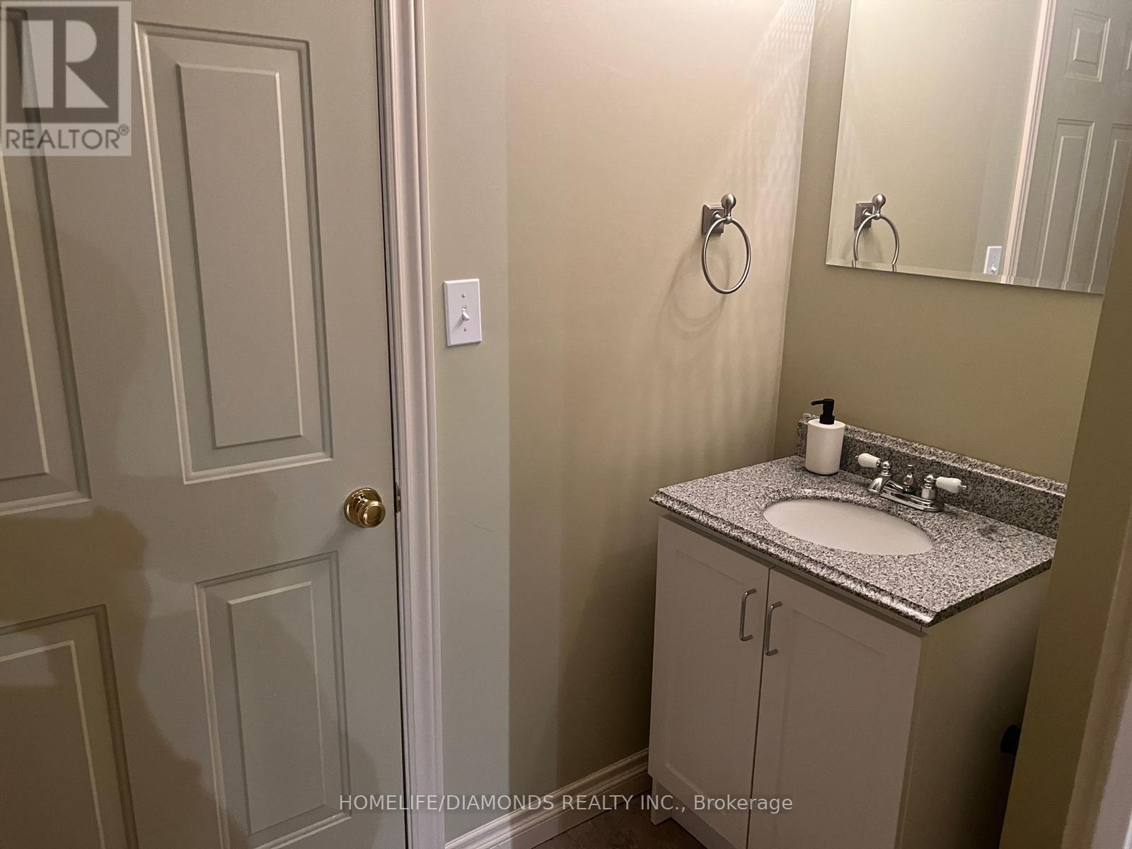 44 Karalee Crescent, Cambridge, ON - Indoor Photo Showing Bathroom