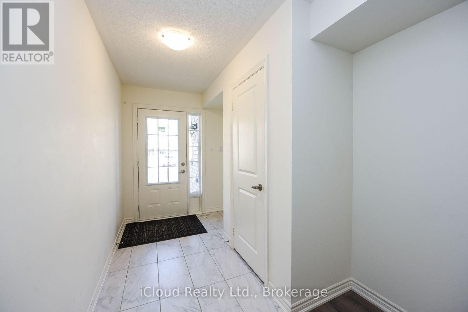 39 Stewardship Road, Brampton, ON - Indoor Photo Showing Other Room