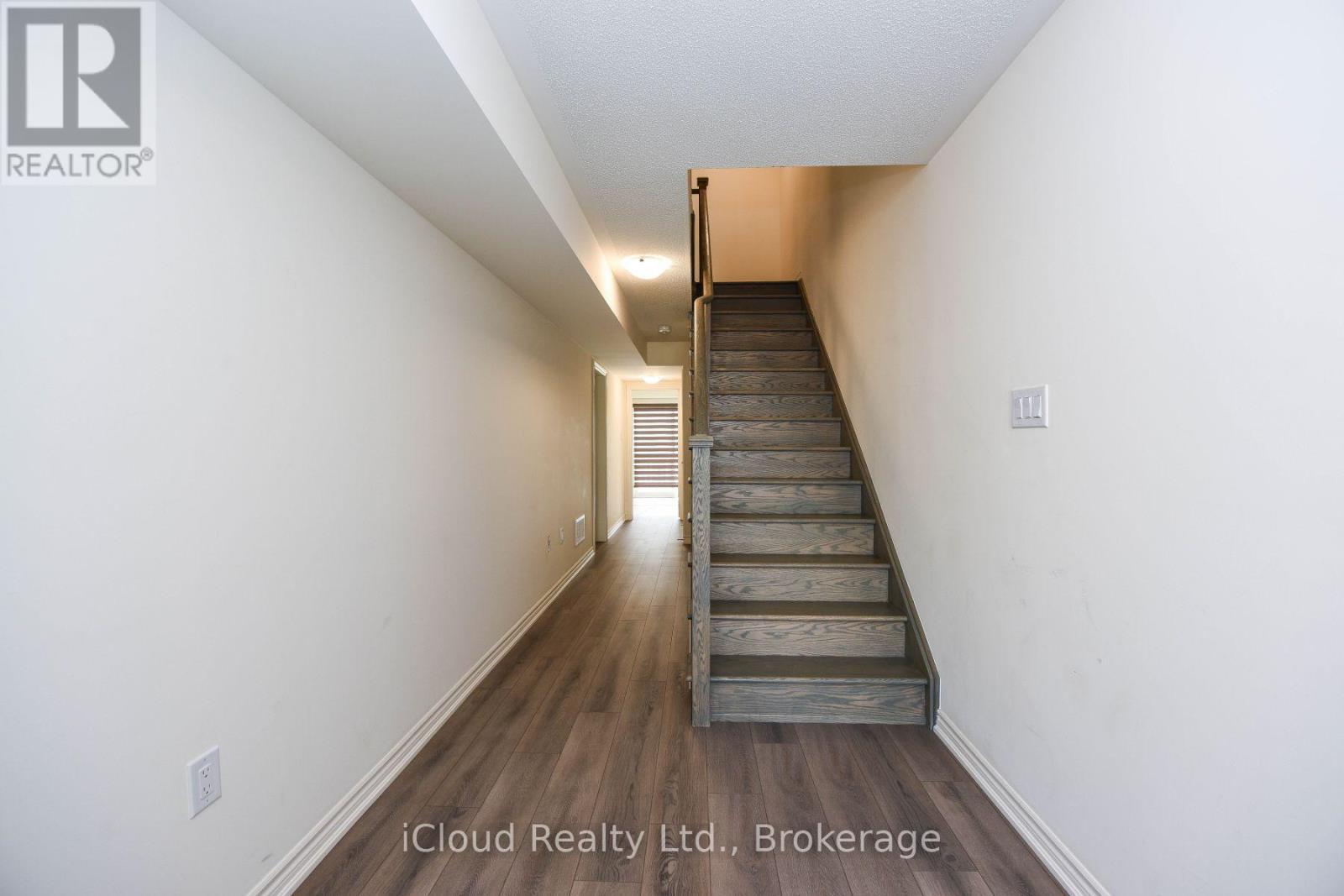 39 Stewardship Road, Brampton, ON - Indoor Photo Showing Other Room