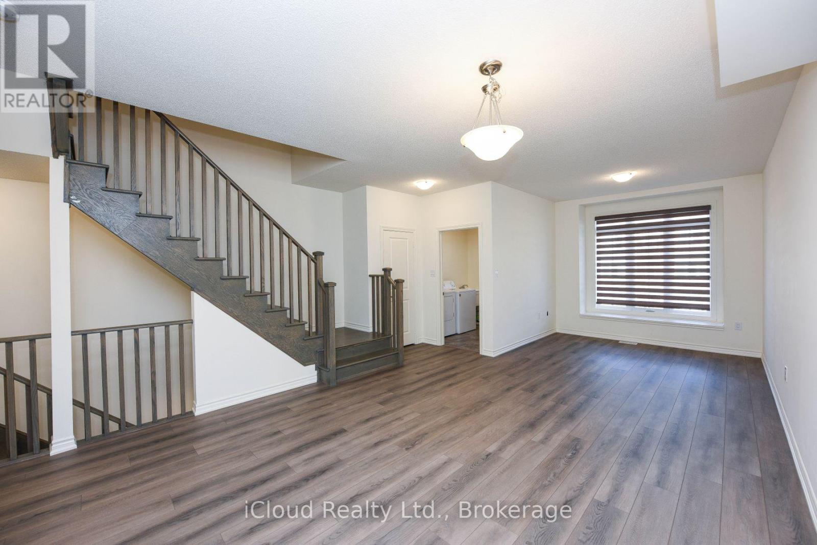 39 Stewardship Road, Brampton, ON - Indoor Photo Showing Other Room