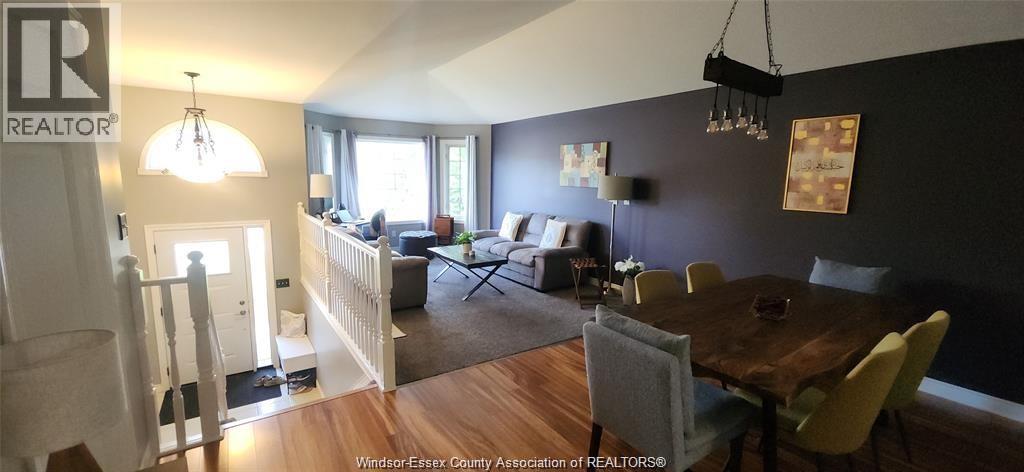 4369 Northwood Lakes, Windsor, ON - Indoor Photo Showing Dining Room