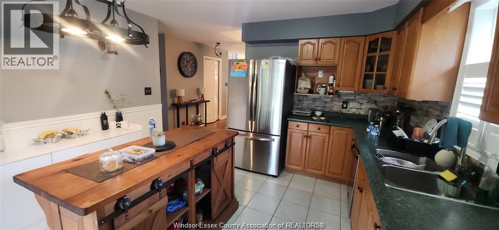 4369 Northwood Lakes, Windsor, ON - Indoor Photo Showing Kitchen