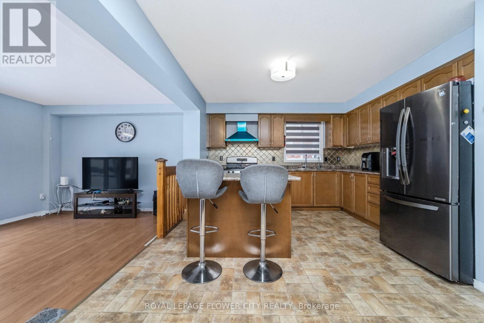 107 Skipton Crescent, Cambridge, ON - Indoor Photo Showing Other Room