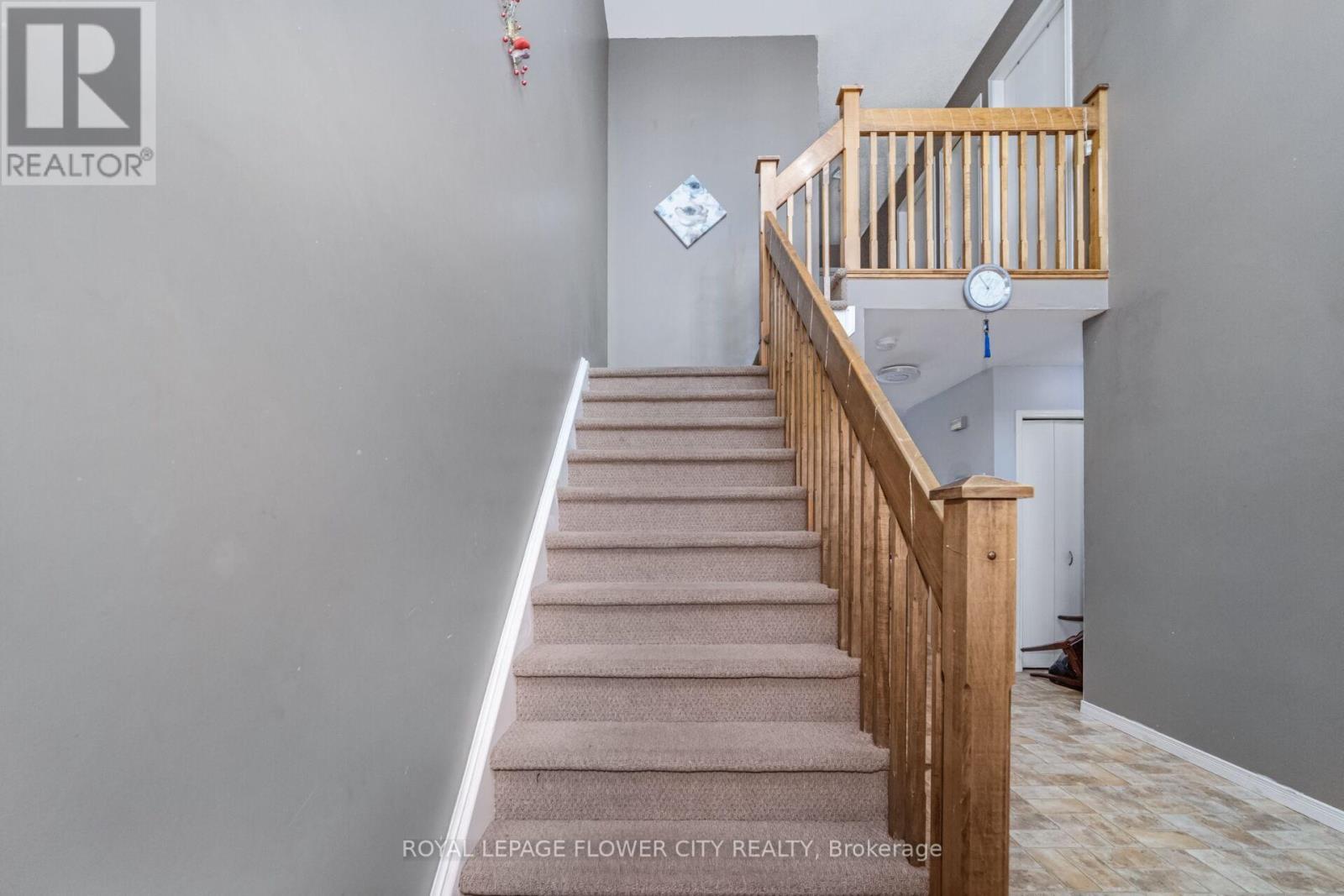 107 Skipton Crescent, Cambridge, ON - Indoor Photo Showing Other Room
