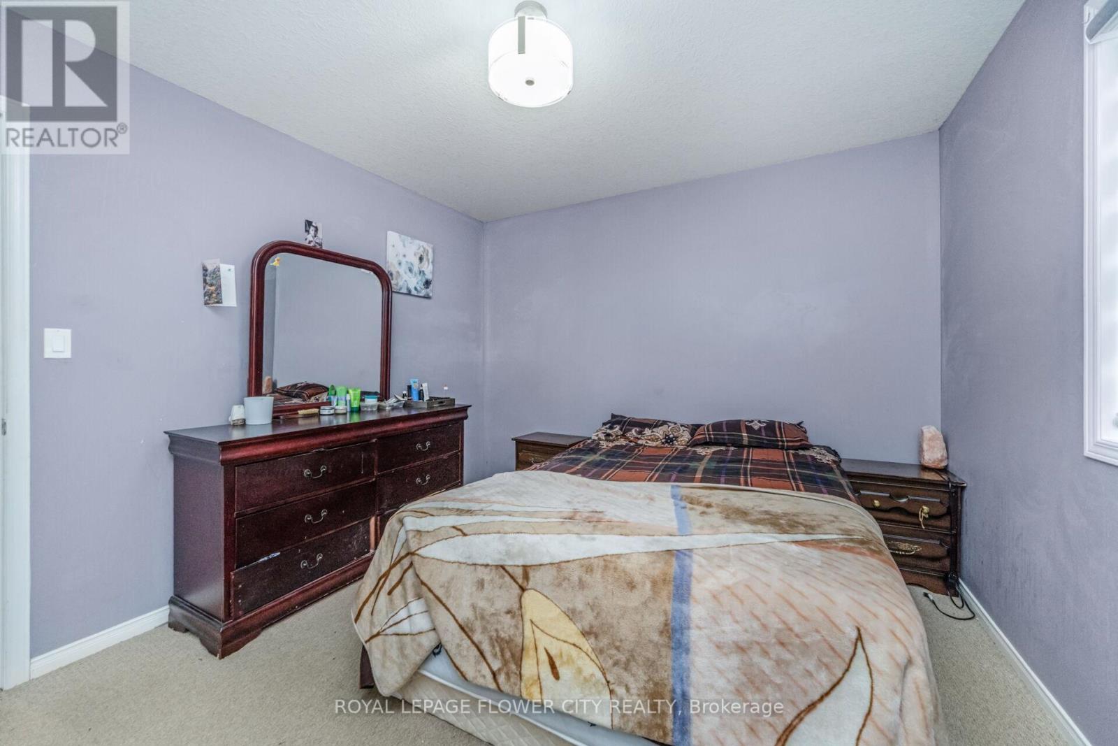 107 Skipton Crescent, Cambridge, ON - Indoor Photo Showing Bedroom