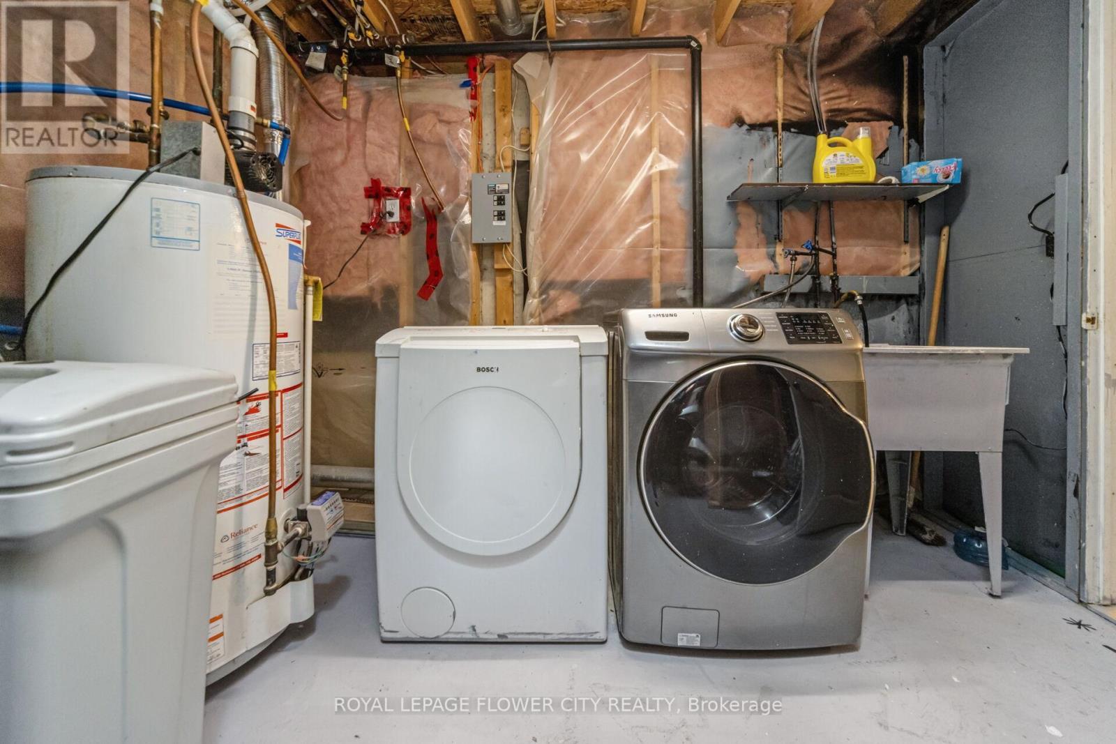107 Skipton Crescent, Cambridge, ON - Indoor Photo Showing Laundry Room