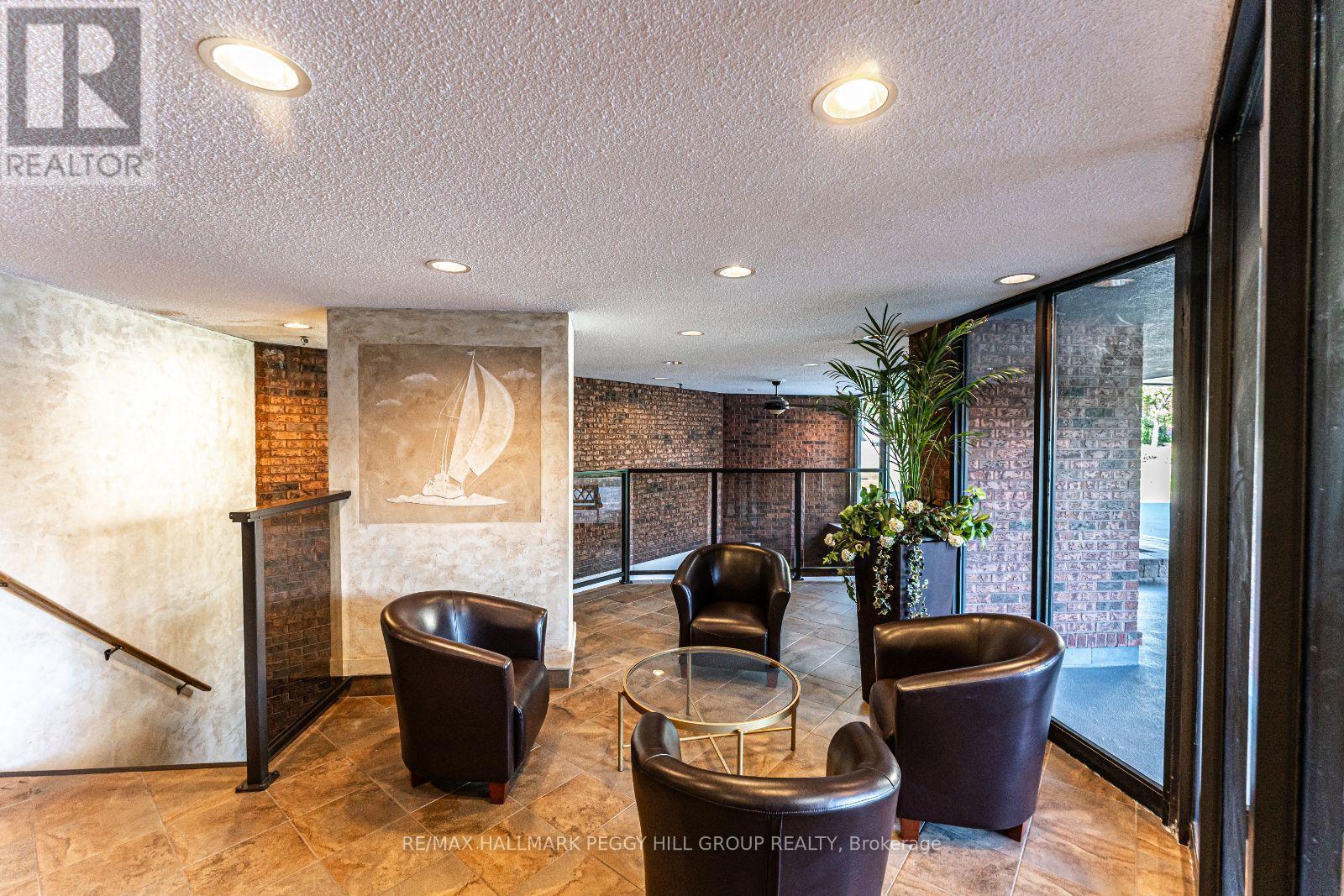 803 - 181 Collier Street, Barrie, ON - Indoor Photo Showing Other Room