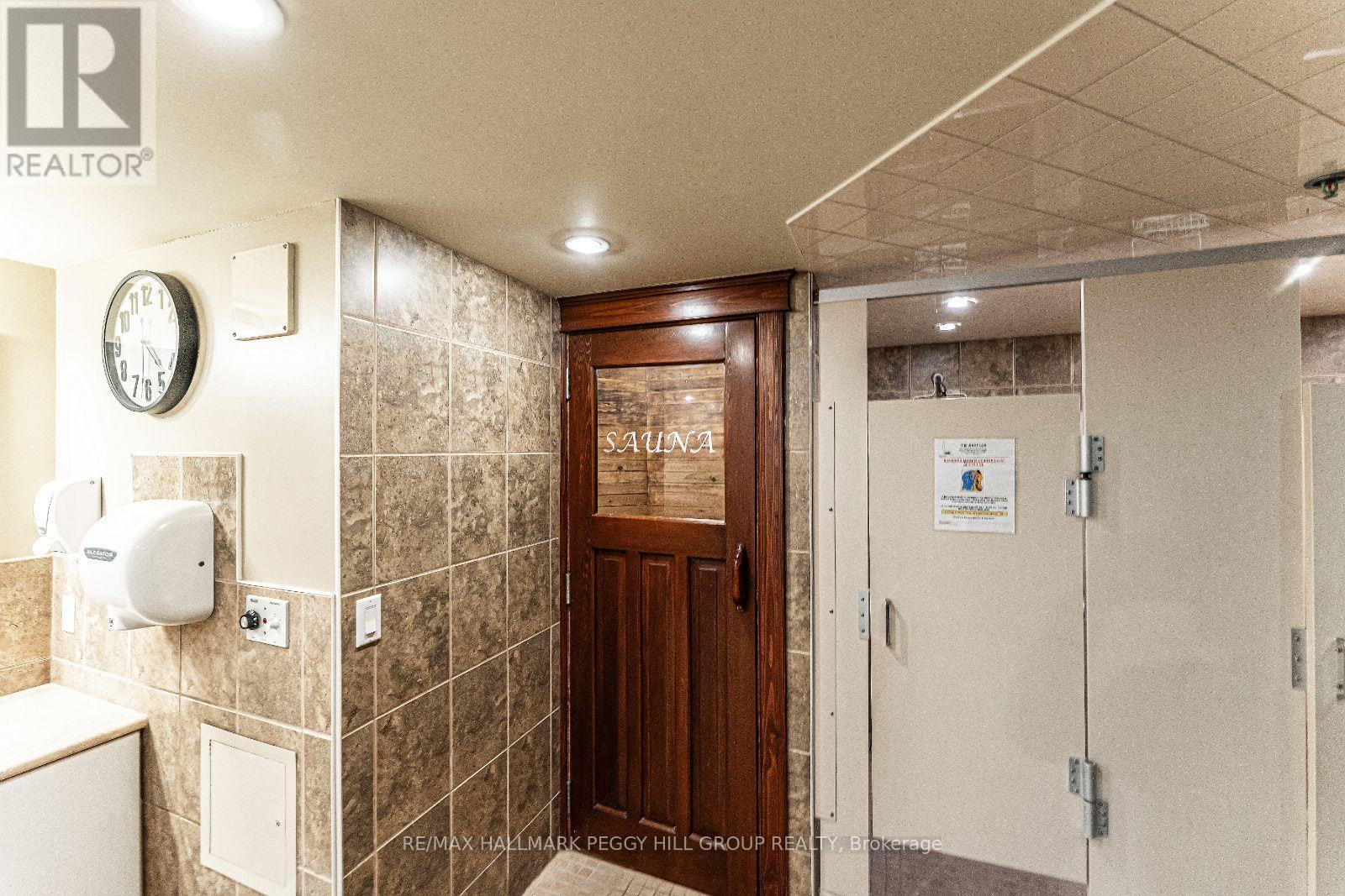 803 - 181 Collier Street, Barrie, ON - Indoor